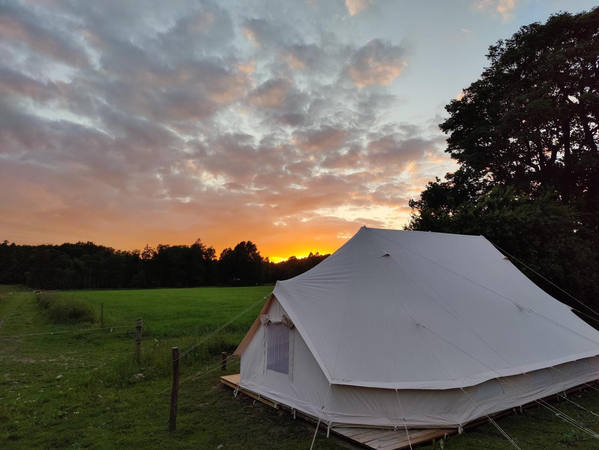 Under Canvas Bornholm Ostermarie Экстерьер фото